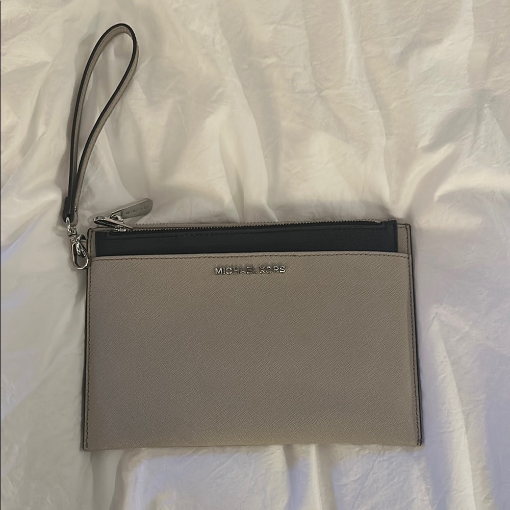 Michael Kors Black and Grey Wristlet